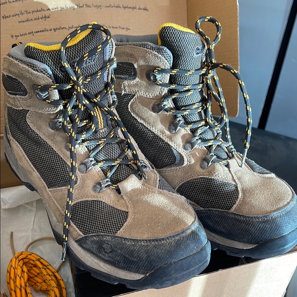 Hi-Tec Gray and Black Hiking Boots with Sturdy Sole and Padded Tongue